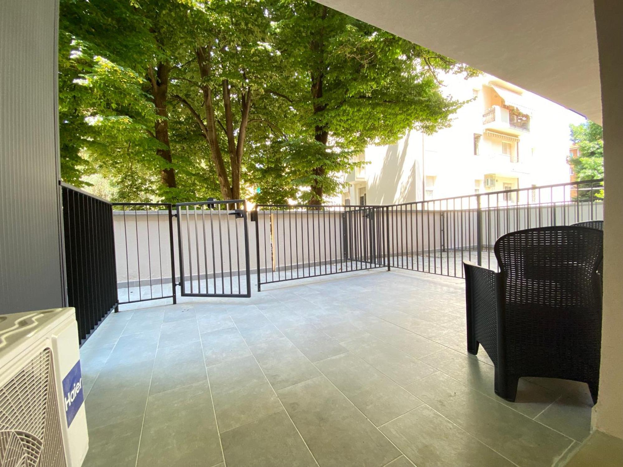 בולוניה Avantgard Rooms Terrace Suite מראה חיצוני תמונה