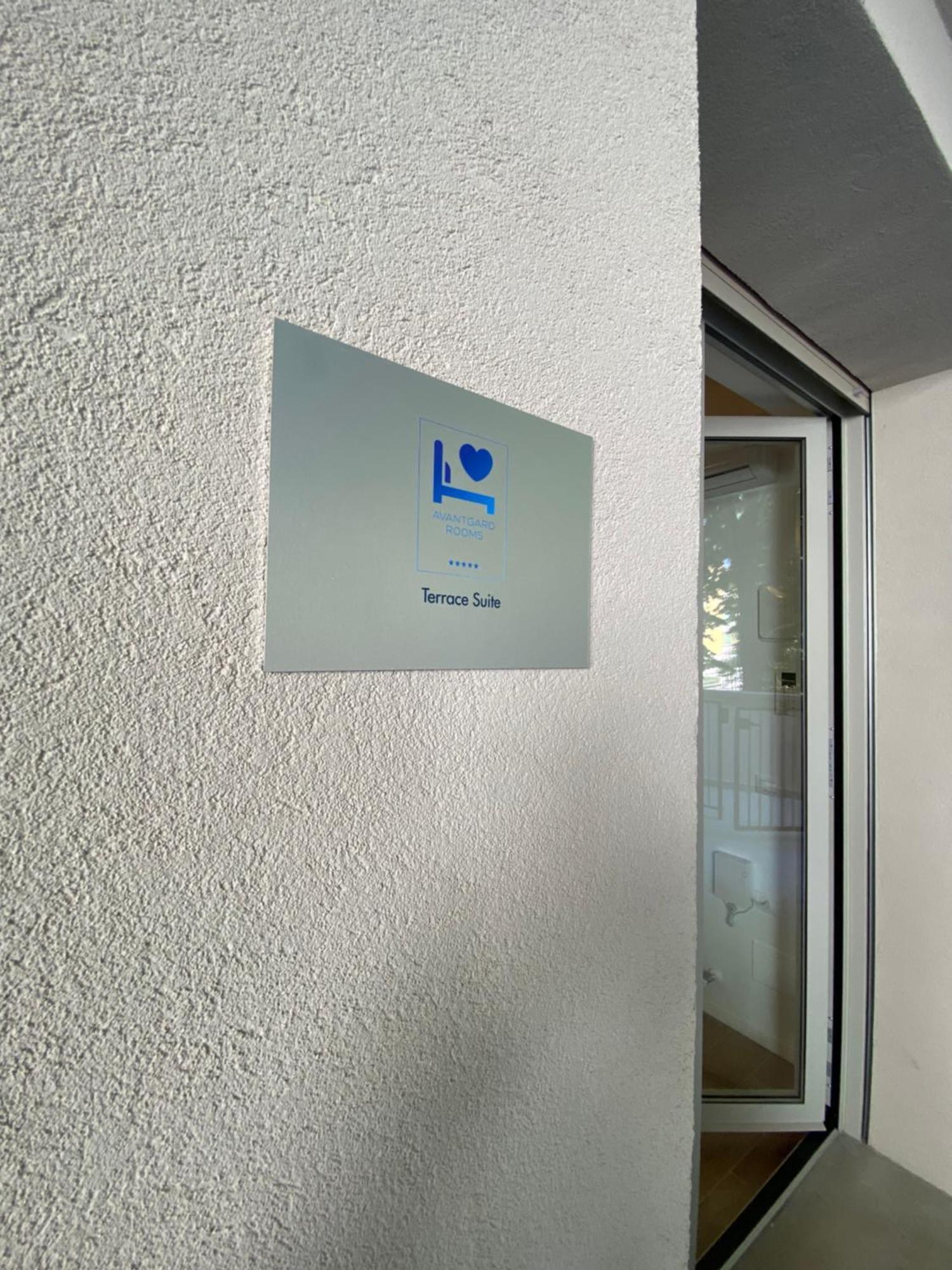 בולוניה Avantgard Rooms Terrace Suite מראה חיצוני תמונה